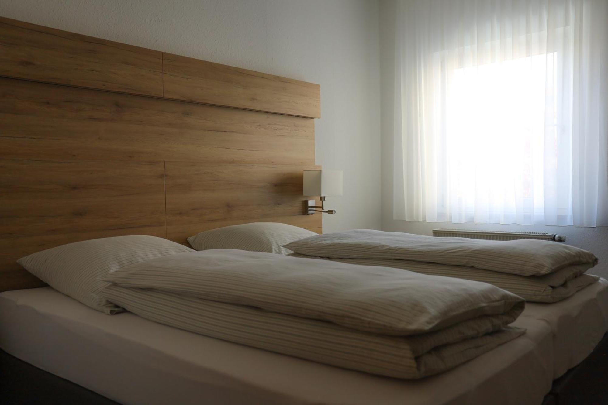 Hotel Adler Nattheim Экстерьер фото